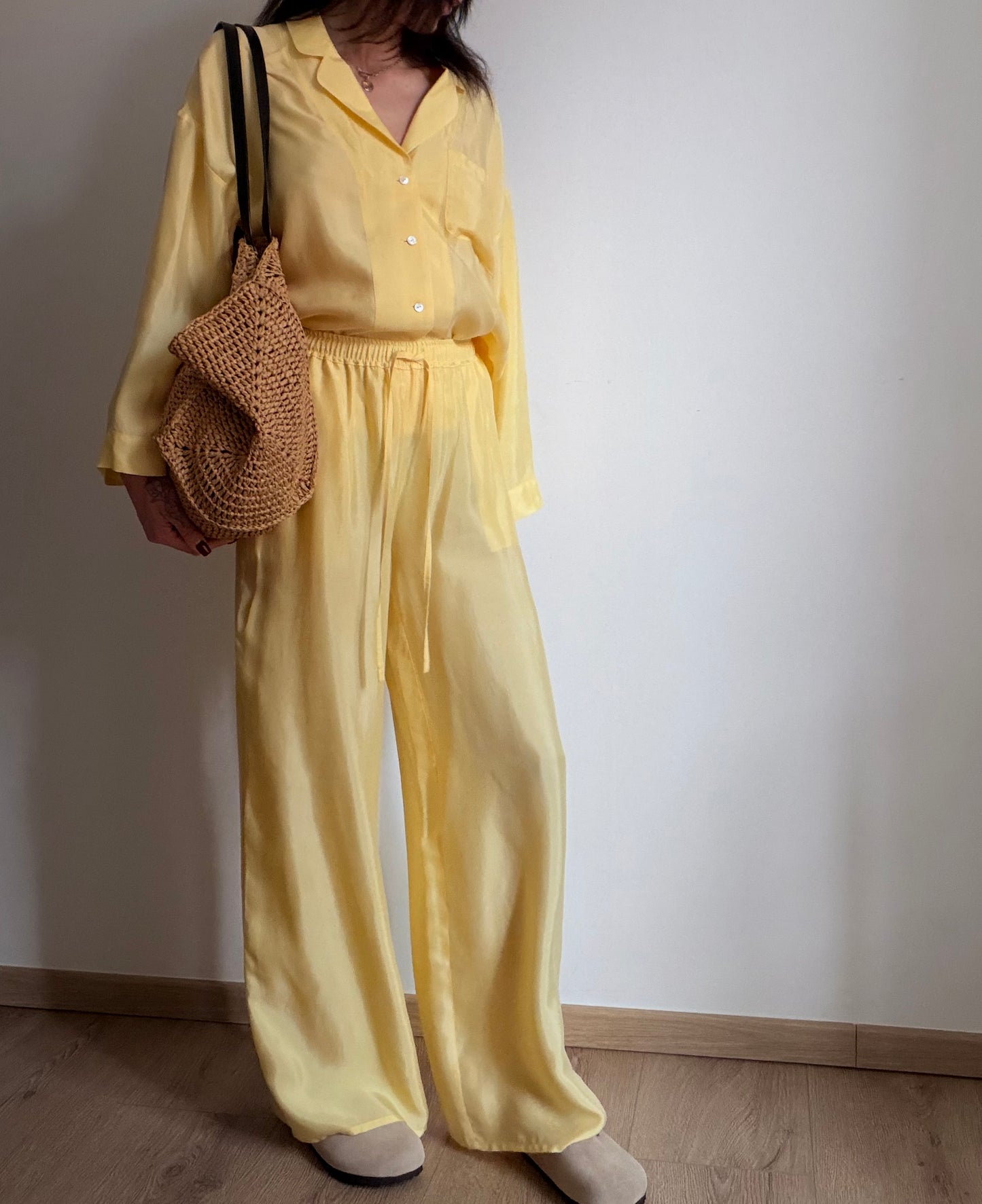 Yellow tencel-cupro suit