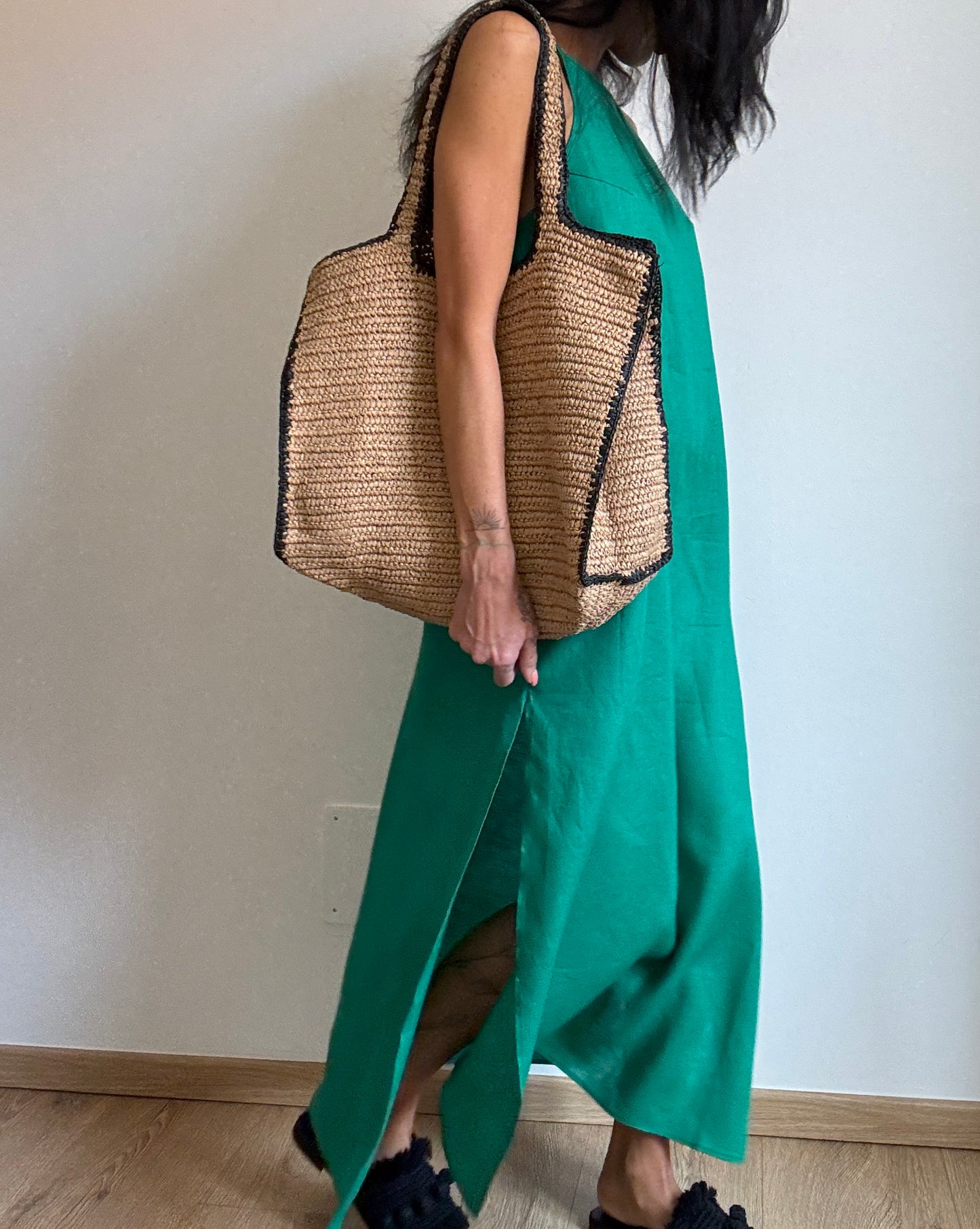 Green linen dress with straight neckline