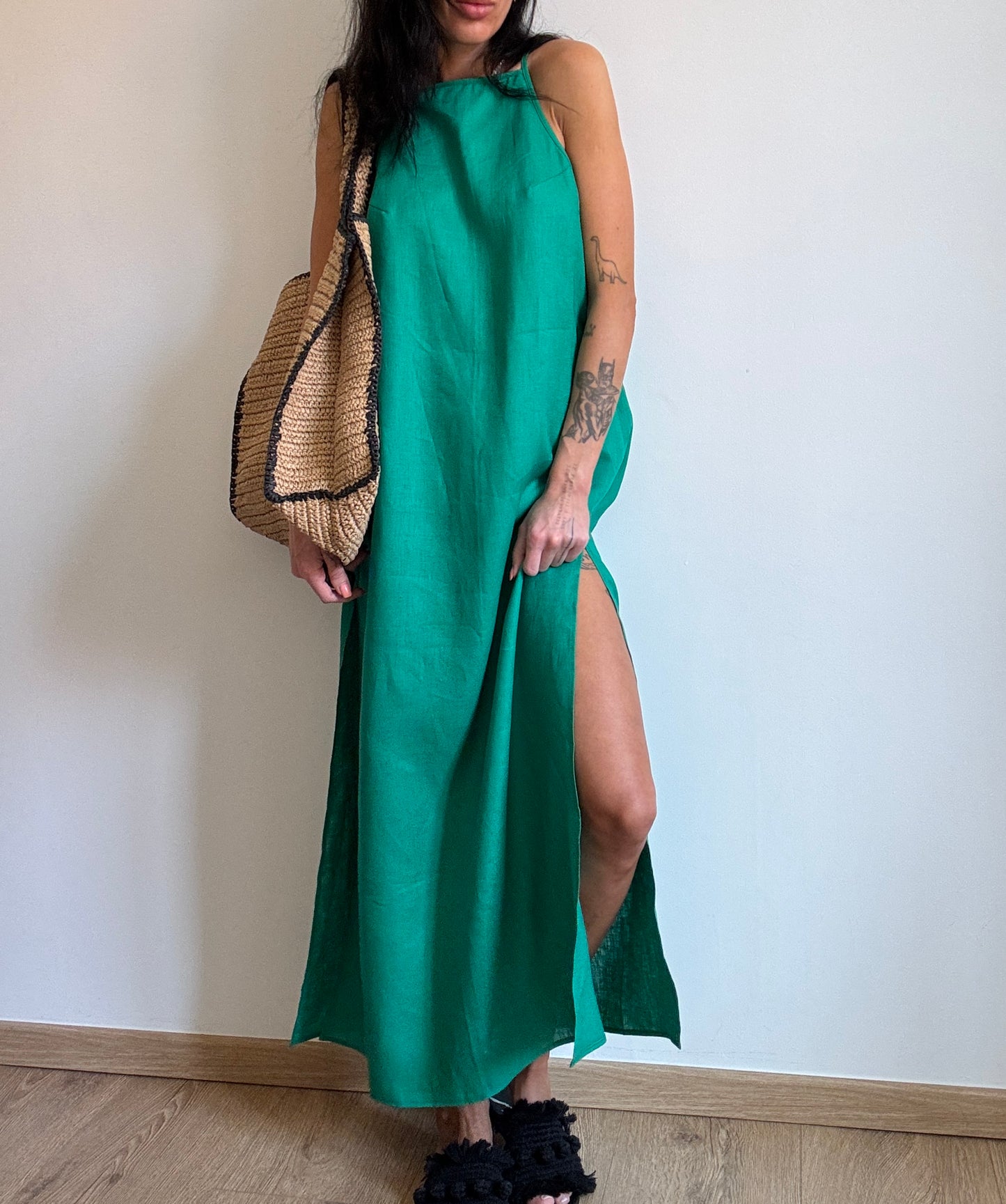 Green linen dress with straight neckline