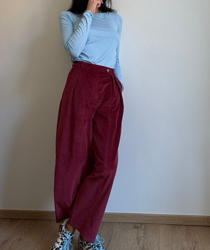 Raspberry corduroy baggy trousers with fly