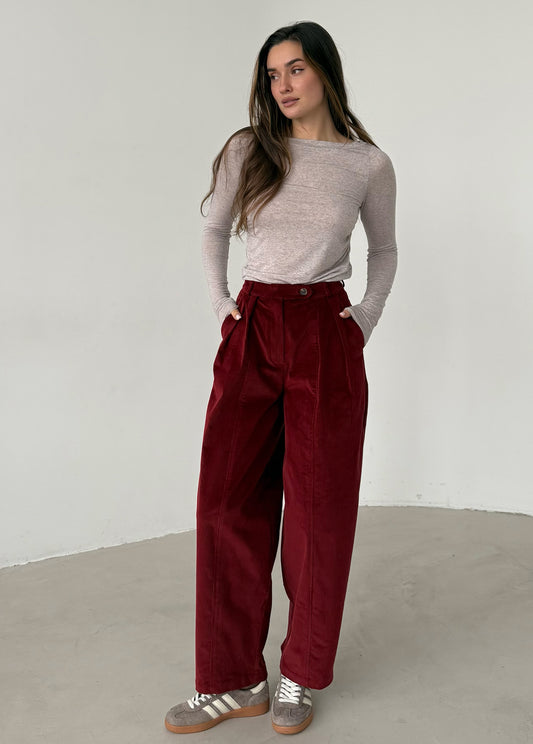 Wine corduroy baggy trousers with fly