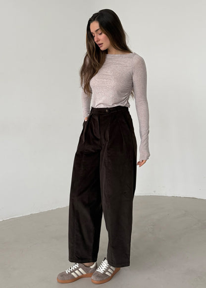 Chocolate corduroy baggy trousers with fly