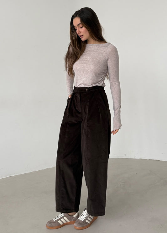Chocolate corduroy baggy trousers with fly