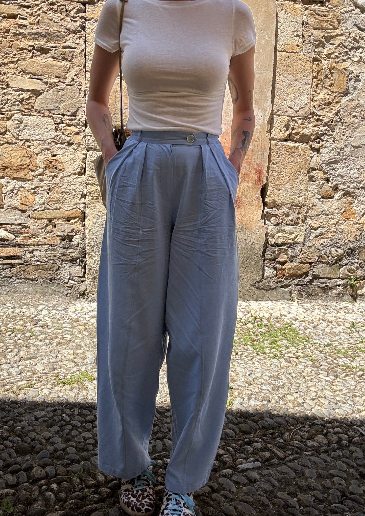 Blue cotton trousers