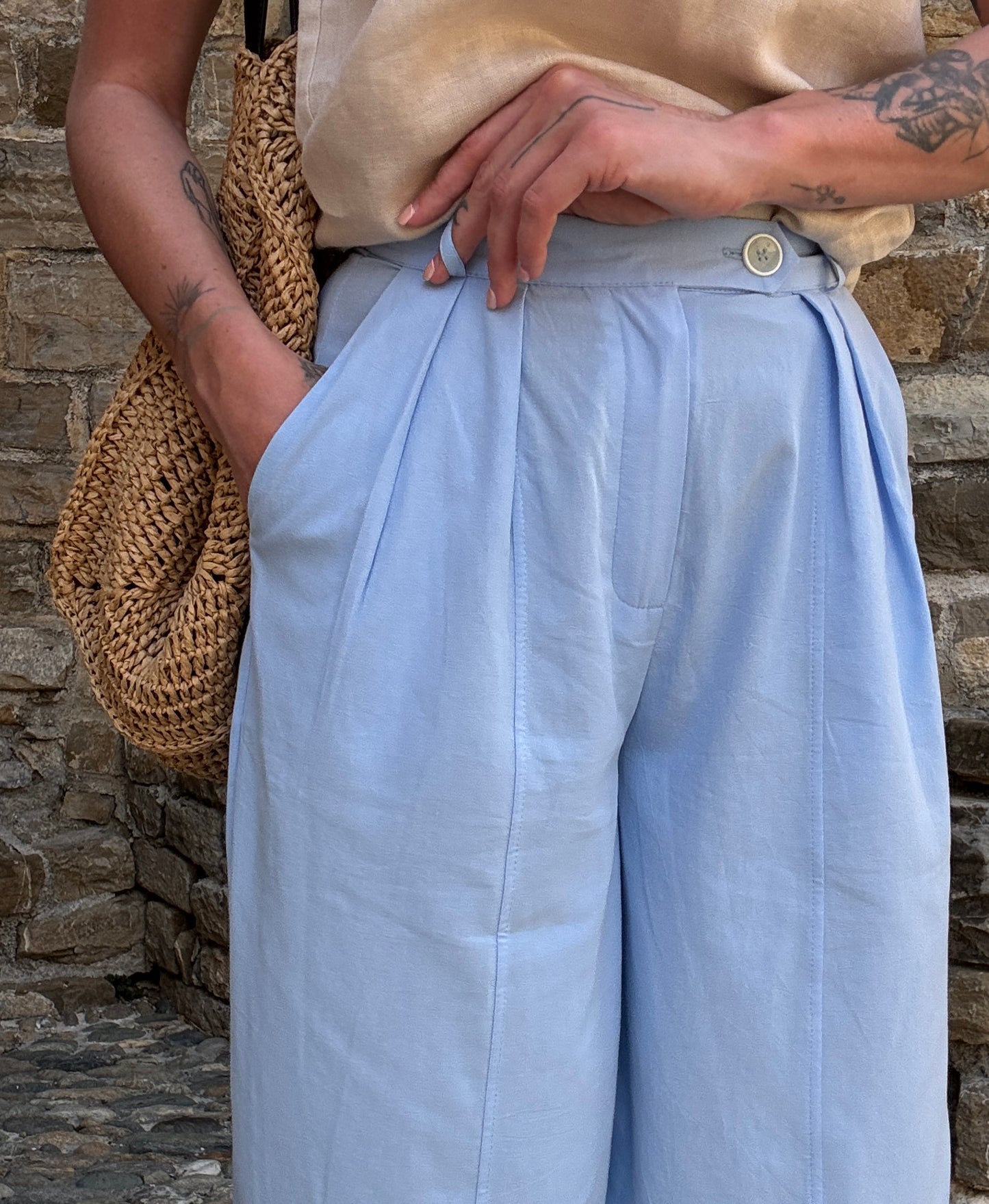 Blue cotton trousers