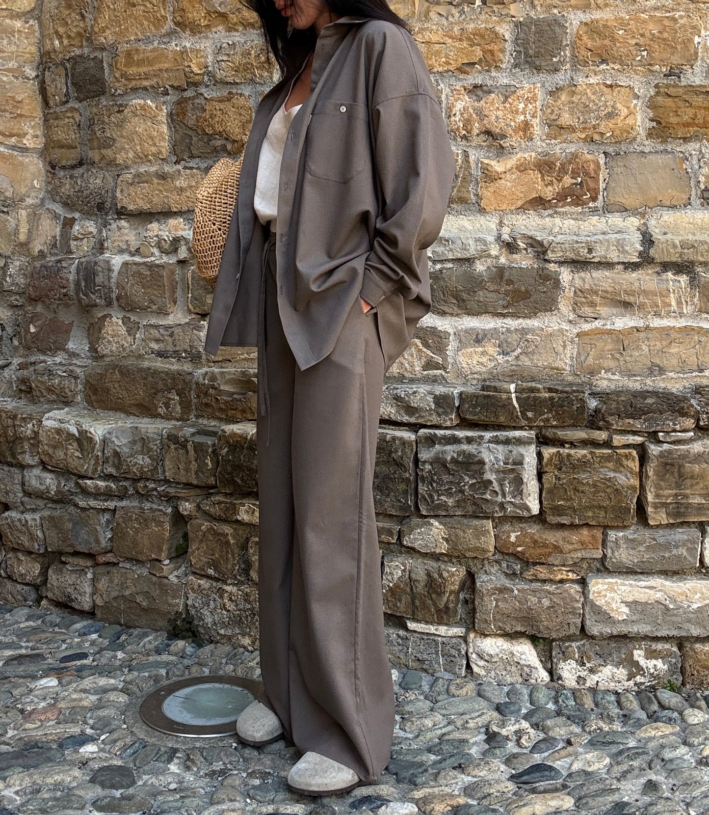 Chocolate linen-viscose trousers