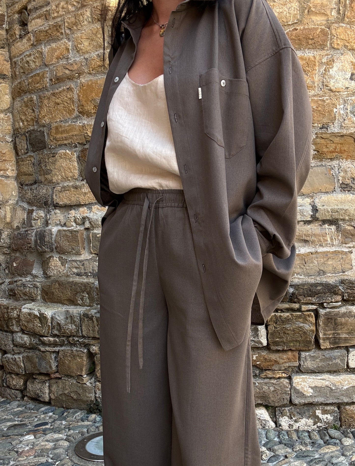 Chocolate linen-viscose trousers