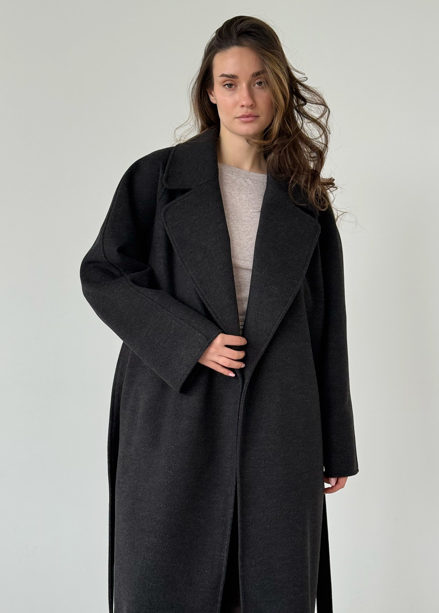 Anthracite wrap coat