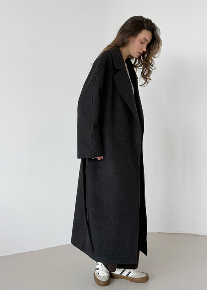 Anthracite wrap coat