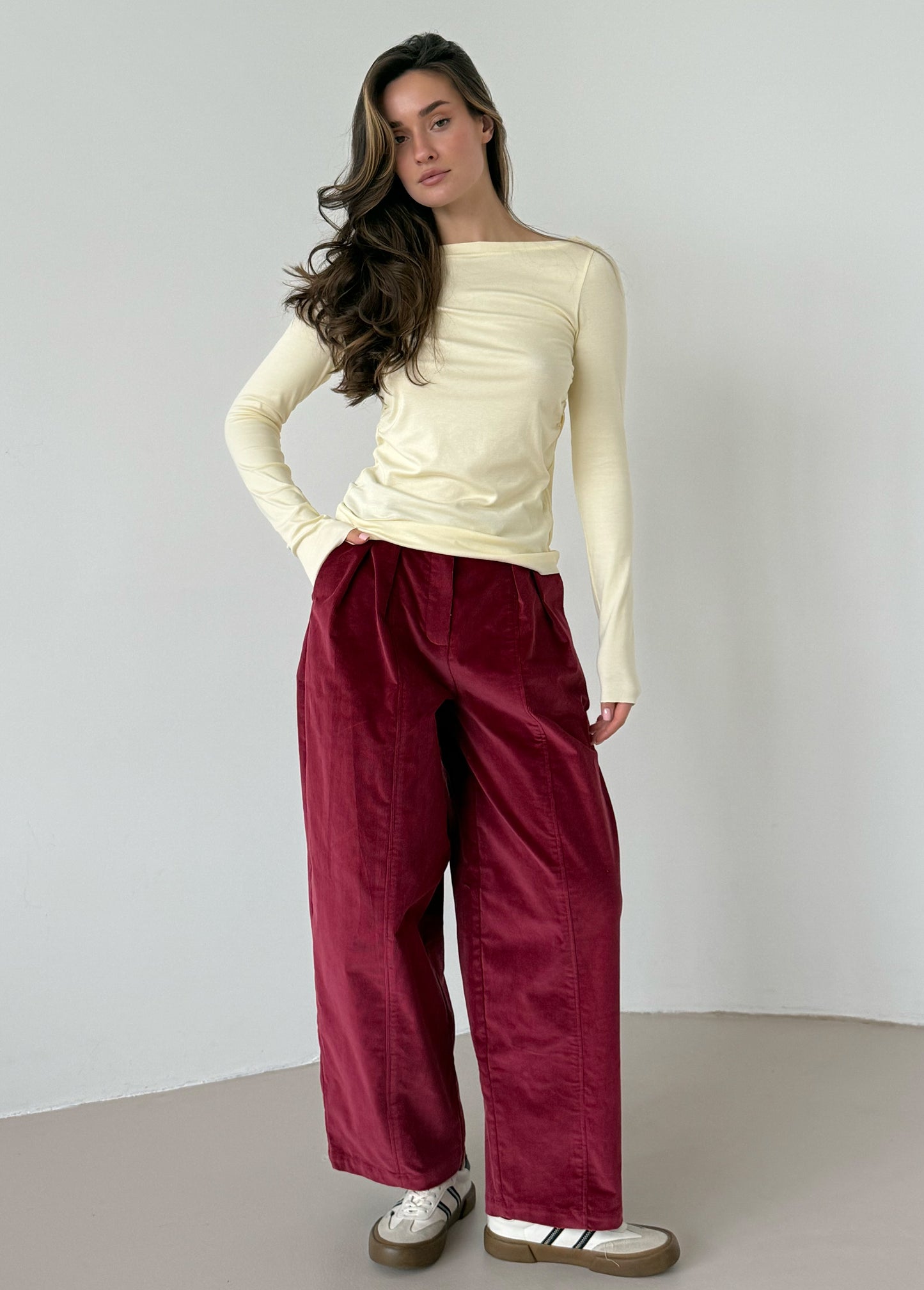 Raspberry corduroy baggy trousers with fly