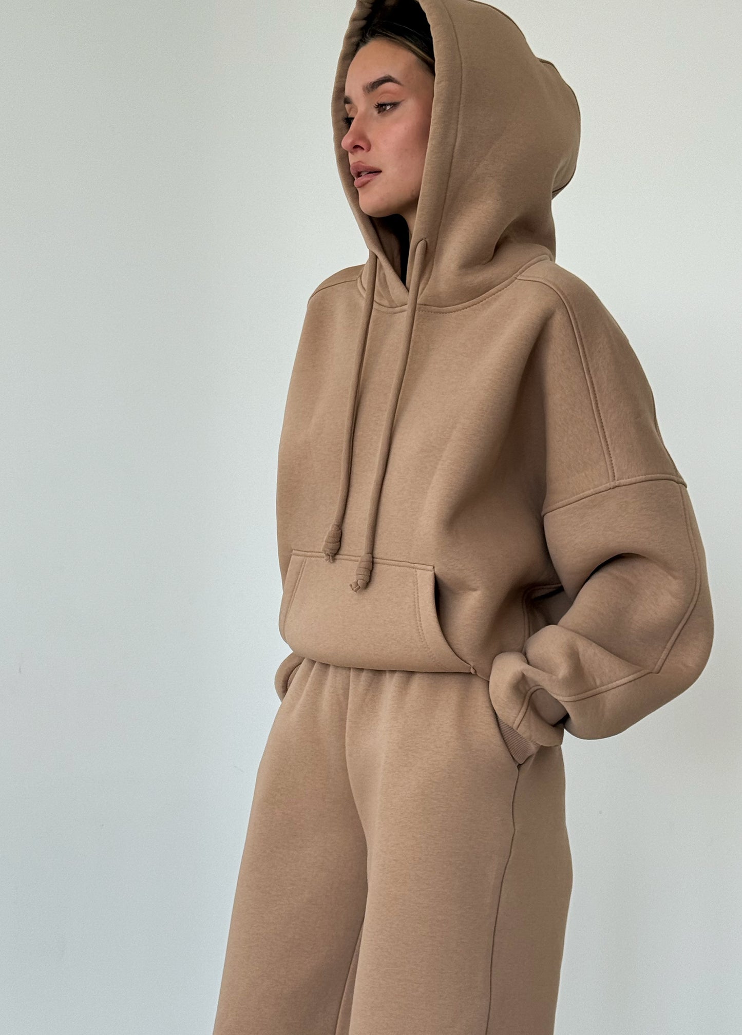 Cappucсino fleece hoodie with pocket
