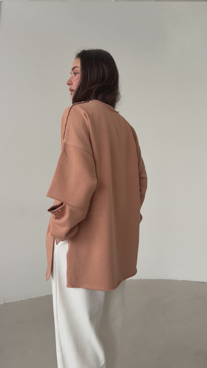 Mocha cotton sweatshirt with a ripped elbow